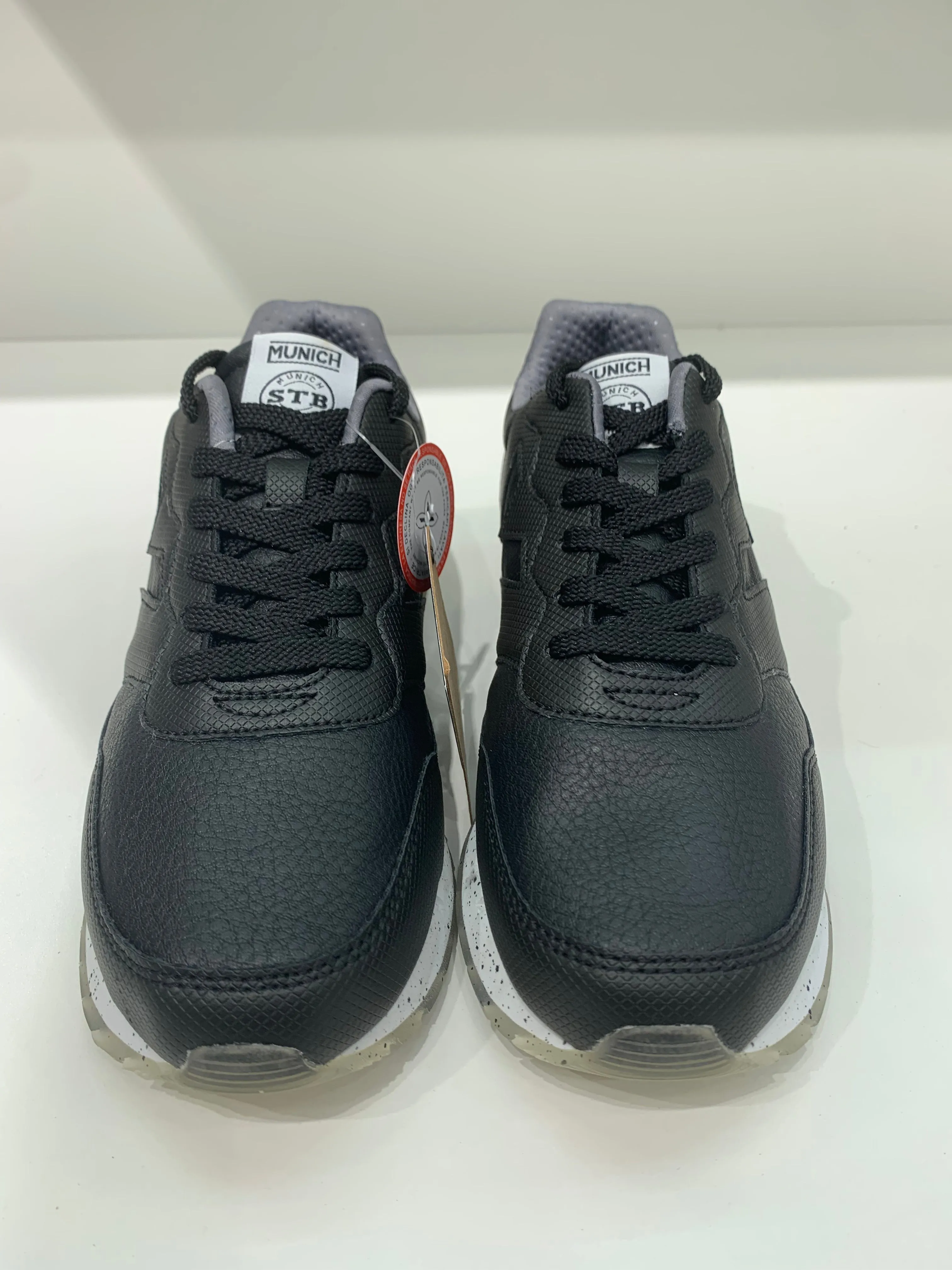 DASH WOMAN 193 BLACK
